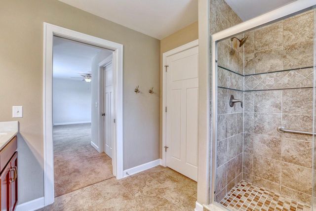 1404 Whitetail RUN, Mukwonago, WI 53149