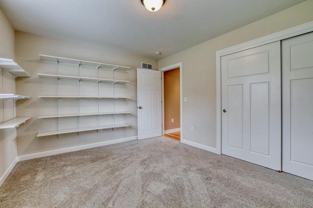 1404 Whitetail RUN, Mukwonago, WI 53149