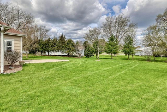 1404 Whitetail RUN, Mukwonago, WI 53149