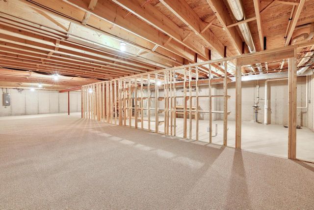 1404 Whitetail RUN, Mukwonago, WI 53149