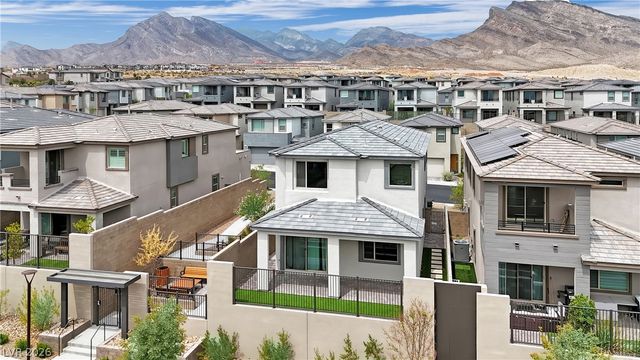 1532 Pacific Baza Street, Las Vegas, NV 89138
