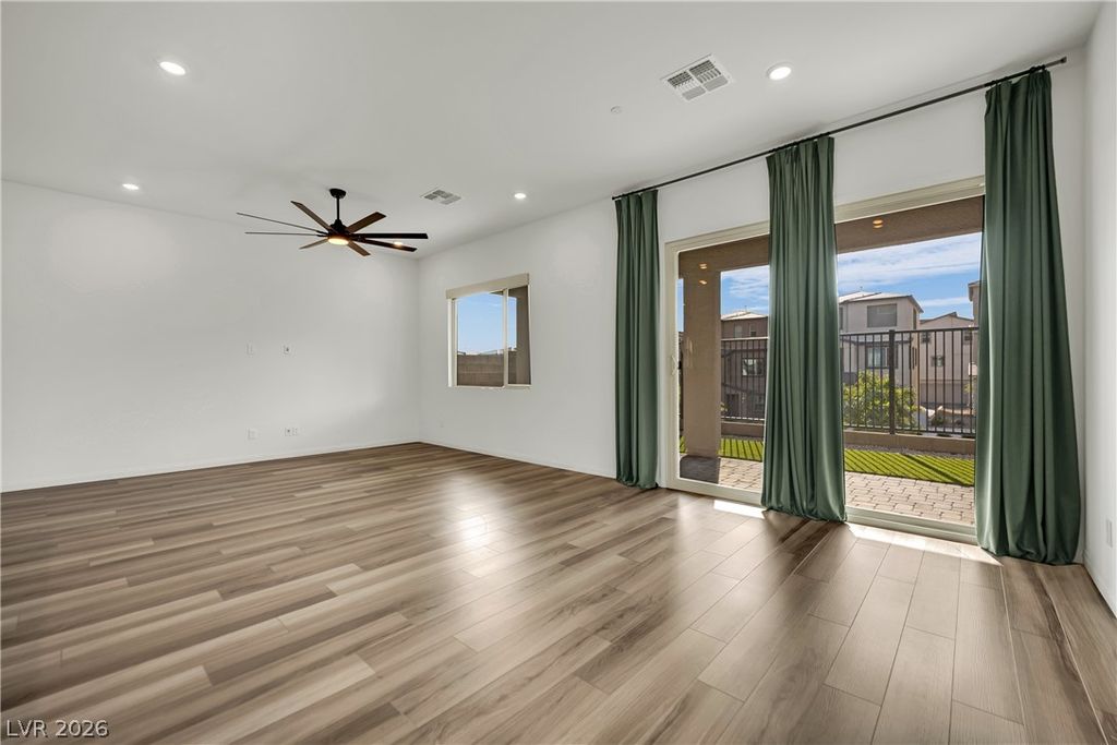 1532 Pacific Baza Street, Las Vegas, NV 89138 — photo 5