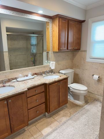 1517 Webster Lane, Des Plaines, IL 60018