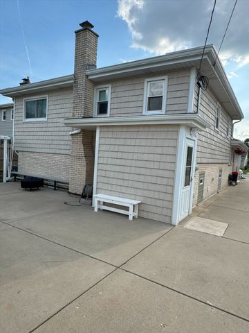 1517 Webster Lane, Des Plaines, IL 60018