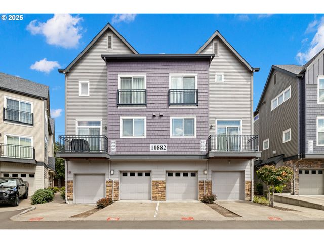 10882 Ne RED WING Way 204, Beaverton, OR 97006