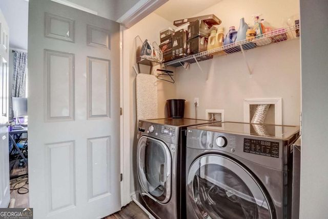 1753 Liberty Parkway NW, Atlanta, GA 30318