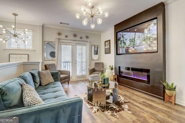 1753 Liberty Parkway NW, Atlanta, GA 30318