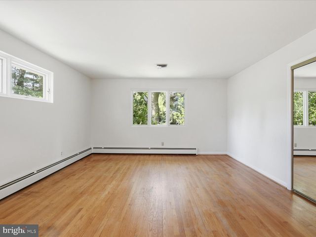 6533 COPA CT, Falls Church, VA 22044