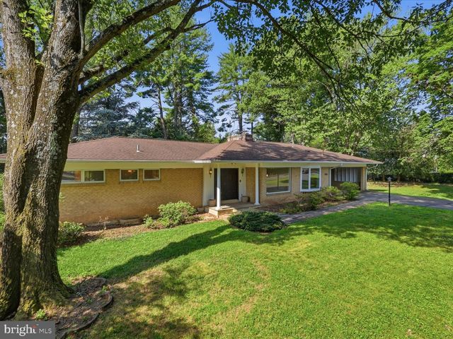 6533 COPA CT, Falls Church, VA 22044