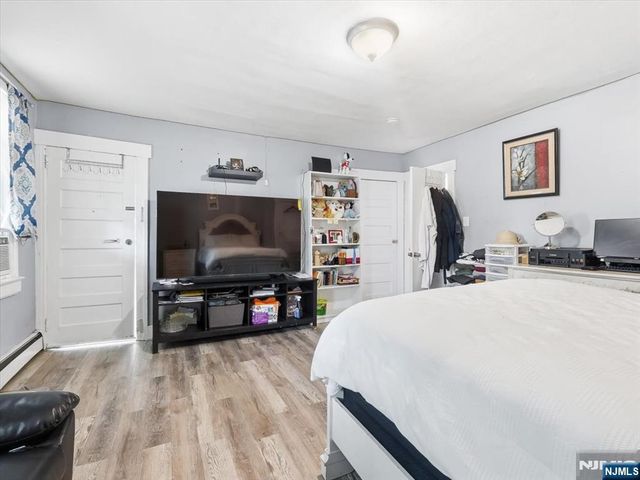 10 Dean Street, West Orange, NJ 07052