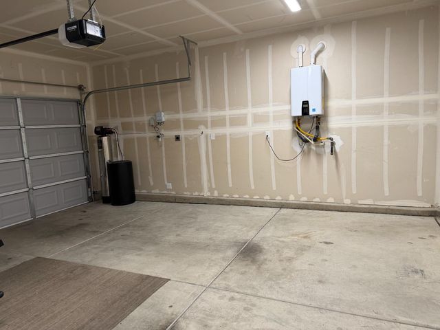 826 courtney, Merced, CA 95348