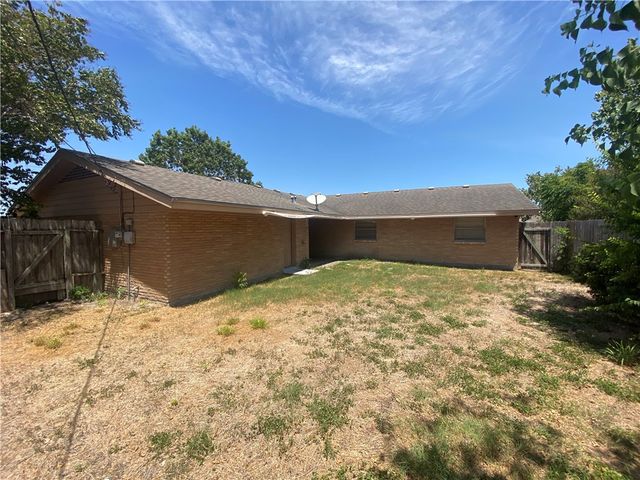 4401 Omalley Dr, Corpus Christi, TX 78413