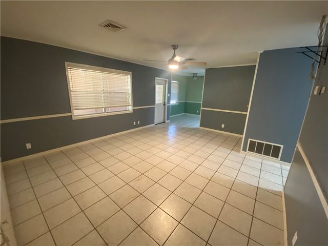 4401 Omalley Dr, Corpus Christi, TX 78413