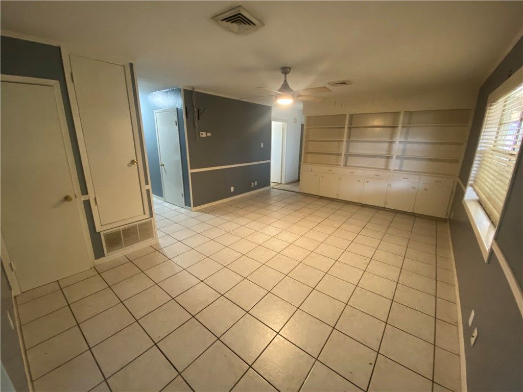 4401 Omalley Dr, Corpus Christi, TX 78413 — photo 5