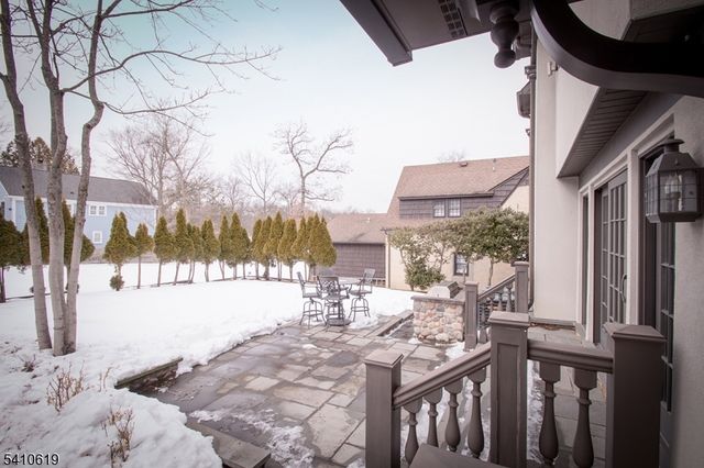 105 Larned Rd, Summit City, NJ 07901