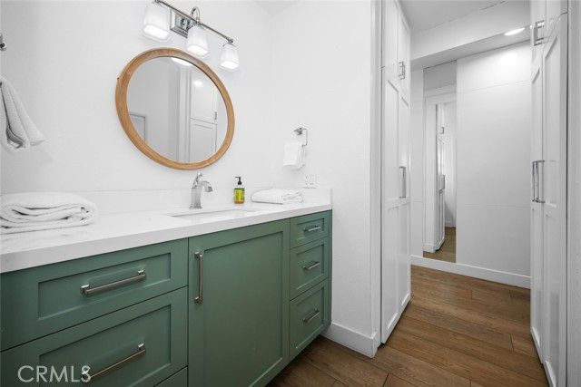 700 E Oceanfront, Newport Beach, CA 92661