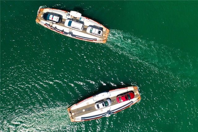 700 E Oceanfront, Newport Beach, CA 92661