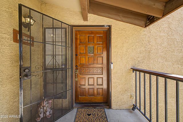 8301 N 21ST Drive F203, Phoenix, AZ 85021