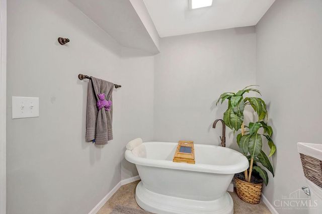 7903 Habbin Drive, Hamilton Twp, OH 45039