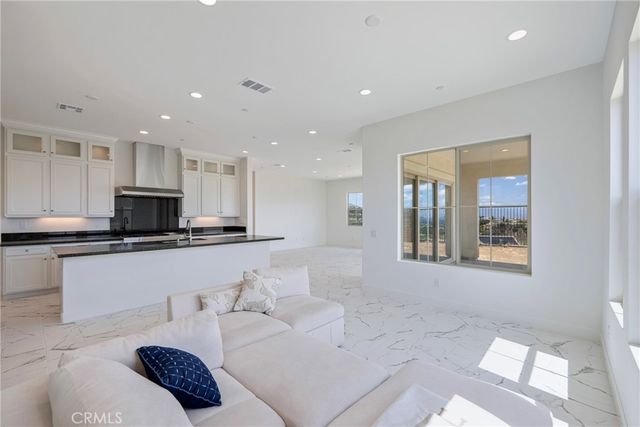 21204 Currant Court, Chatsworth, CA 91311