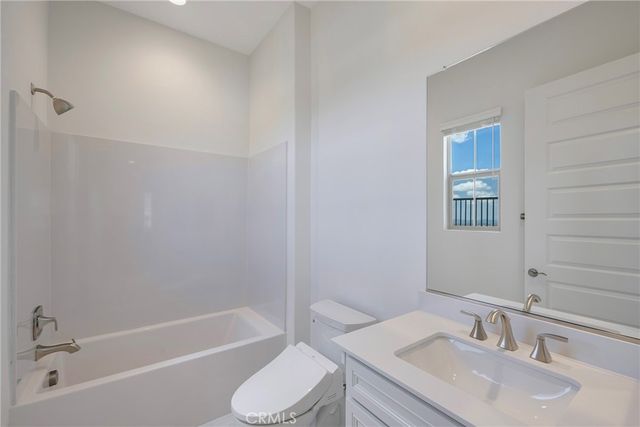 21204 Currant Court, Chatsworth, CA 91311