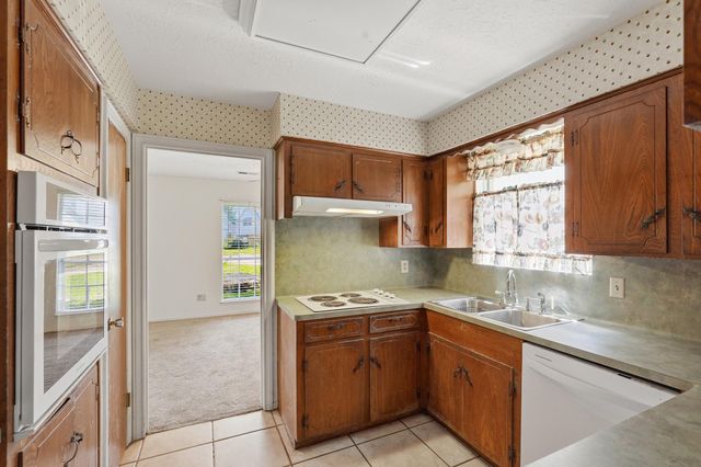 1908 S Fisher Court, Pasadena, TX 77502