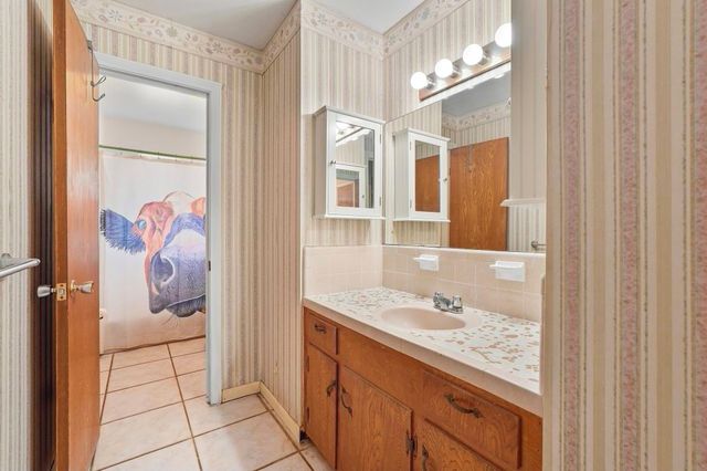 1908 S Fisher Court, Pasadena, TX 77502