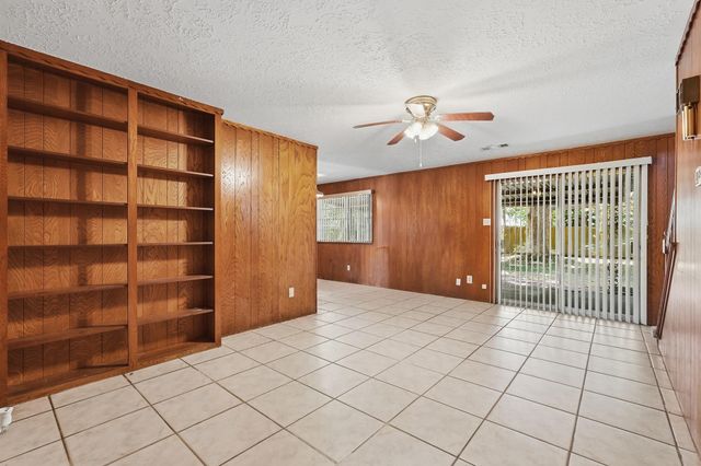 1908 S Fisher Court, Pasadena, TX 77502