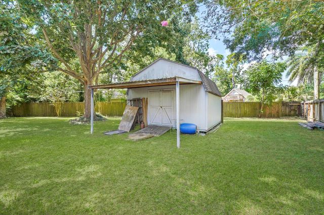 1908 S Fisher Court, Pasadena, TX 77502