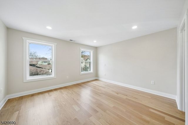 491 Central Ave 2, New Providence Boro, NJ 07974