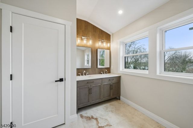 491 Central Ave 2, New Providence Boro, NJ 07974