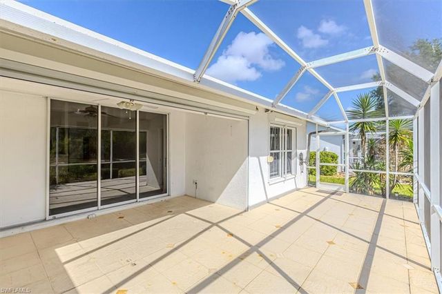 5446 Whitten DR 19, Naples, FL 34104
