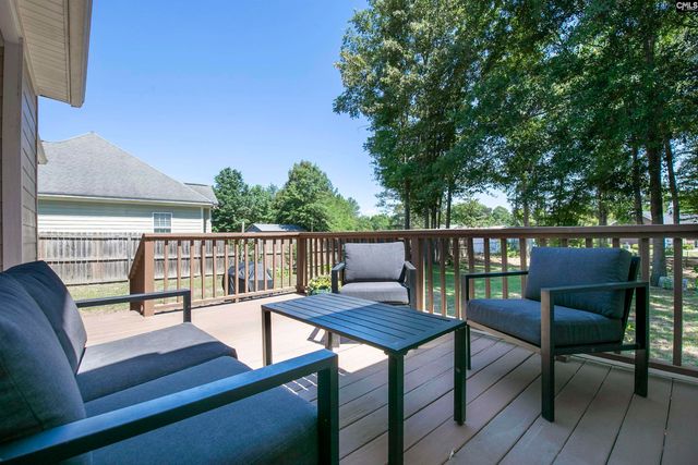 28 Heatherwood Drive, Lugoff, SC 29078