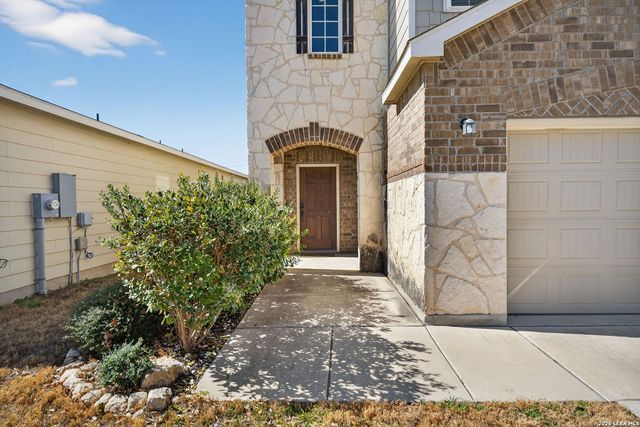 10711 noble, San Antonio, TX 78254