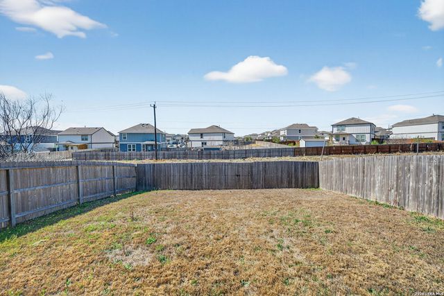 10711 noble, San Antonio, TX 78254