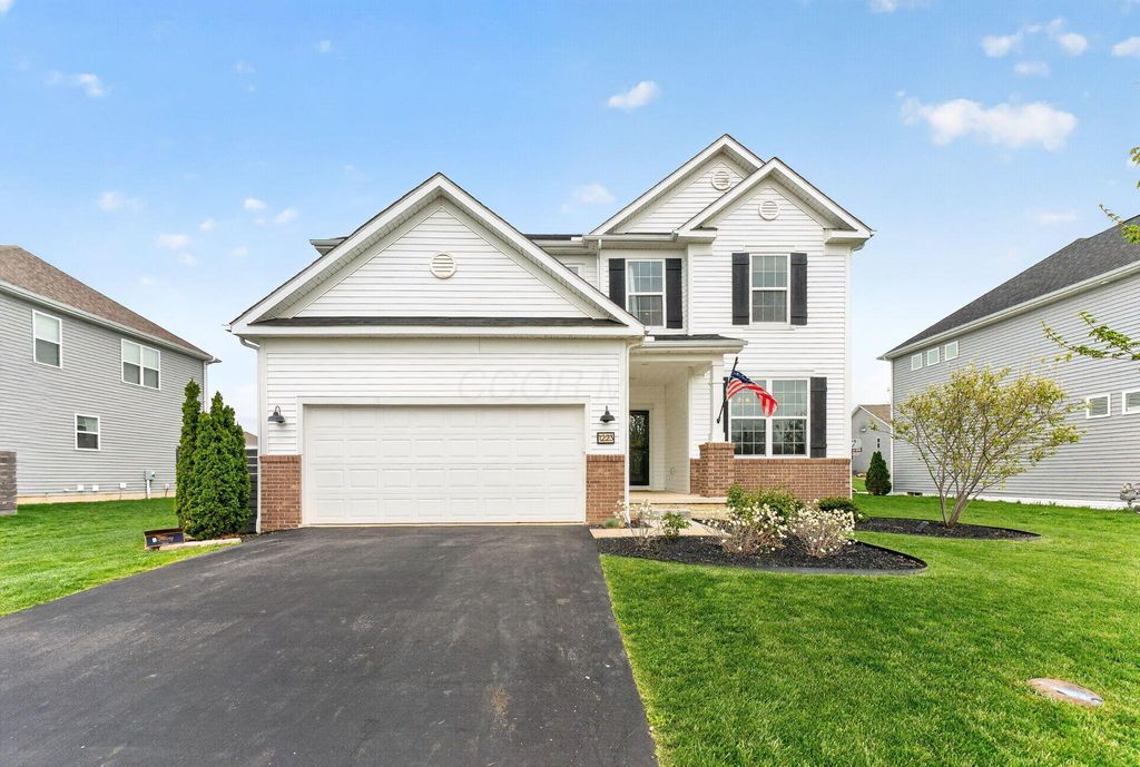 1223 Sunbury Meadows Drive, Sunbury, OH 43074