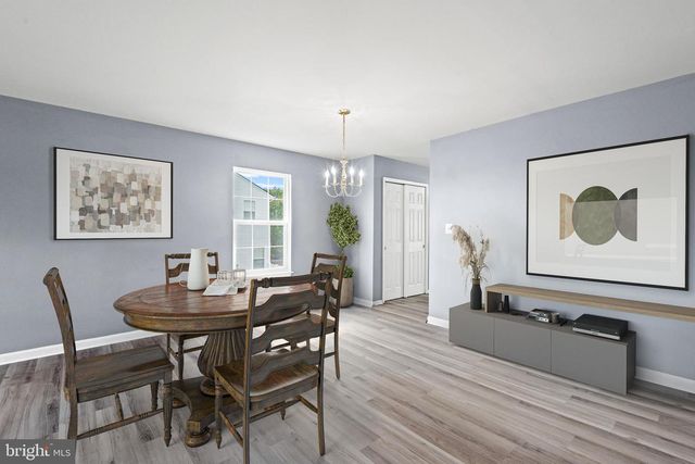 30 STANLEY LOOP, Fredericksburg, VA 22406