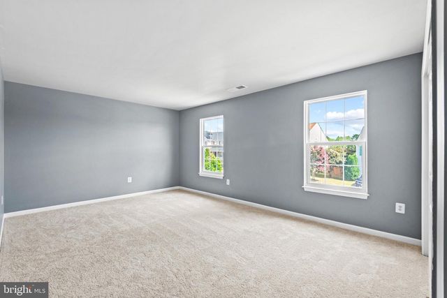 30 STANLEY LOOP, Fredericksburg, VA 22406