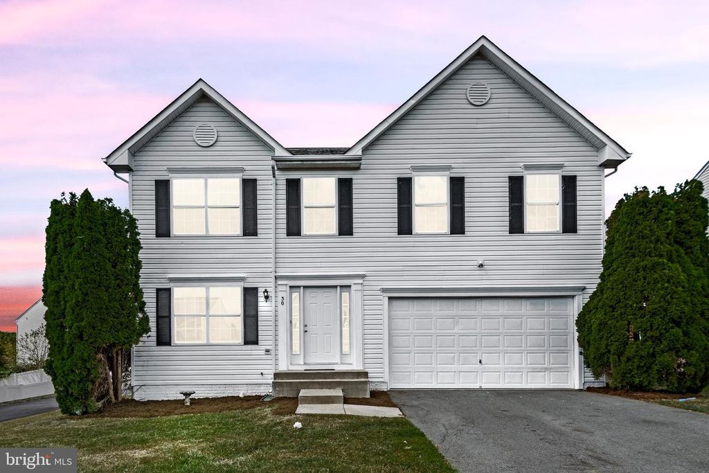 30 STANLEY LOOP, Fredericksburg, VA 22406