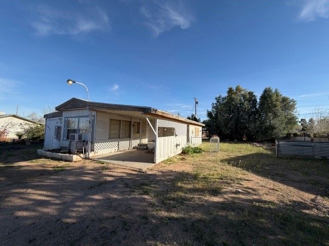 2930 E Ames Avenue, Kingman, AZ 86409