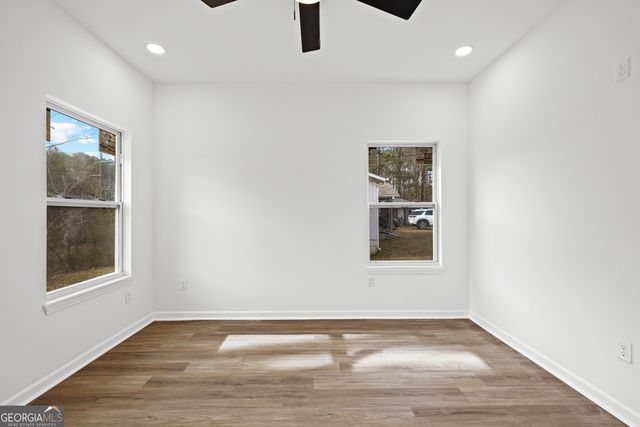 13 Midland Park Way, Newnan, GA 30263