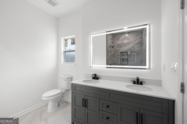 13 Midland Park Way, Newnan, GA 30263