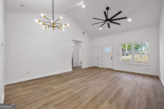 13 Midland Park Way, Newnan, GA 30263