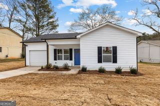 13 Midland Park Way, Newnan, GA 30263