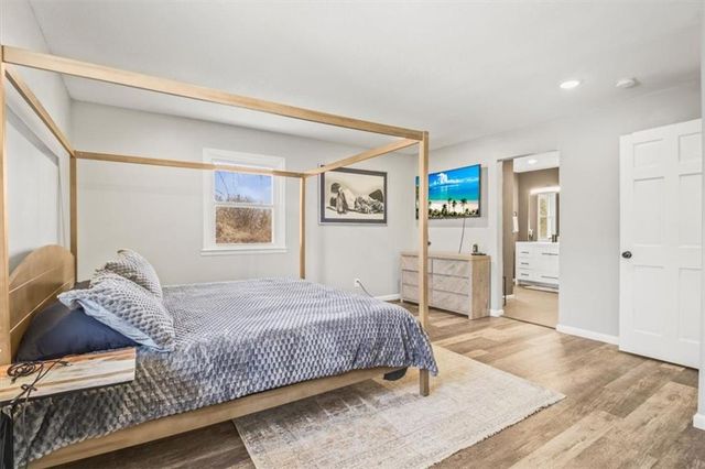 12425 Northern Avenue, Liberty, MO 64068