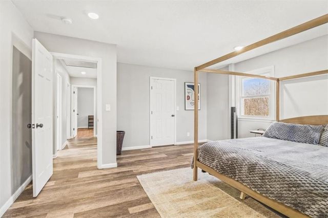 12425 Northern Avenue, Liberty, MO 64068