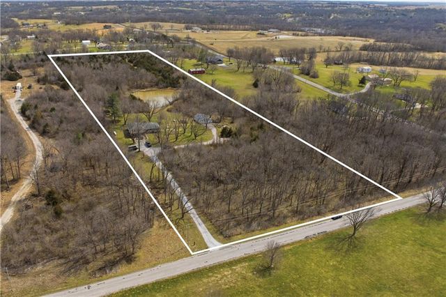 12425 Northern Avenue, Liberty, MO 64068