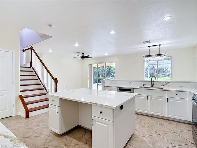 15641 Alton DR, Fort Myers, FL 33908