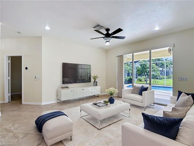 15641 Alton DR, Fort Myers, FL 33908
