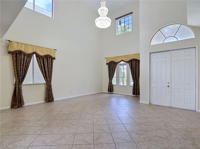 15641 Alton DR, Fort Myers, FL 33908